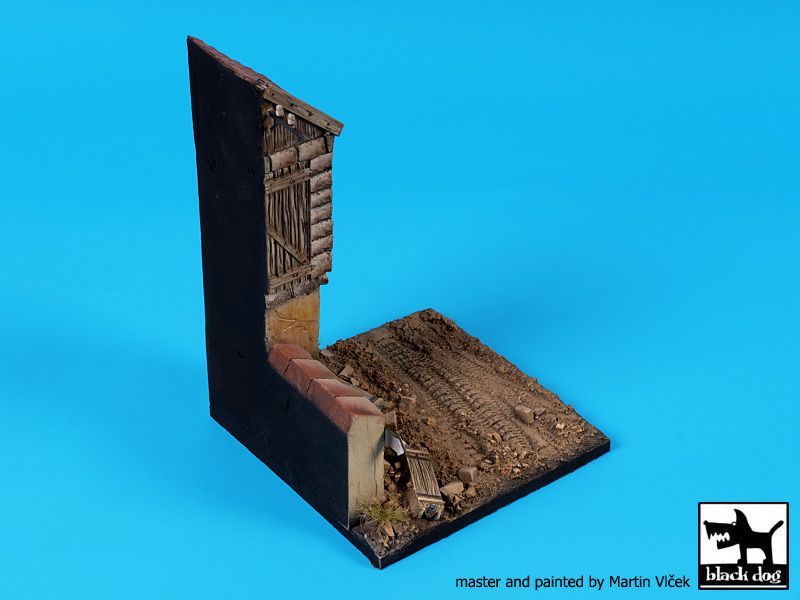 1:35 France 1944 base