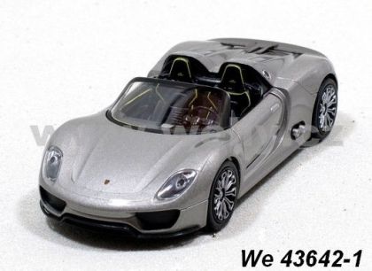 1:34-39 Porsche 918 Spyder (silver)