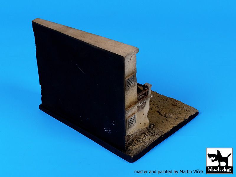 1:72 Africa house base