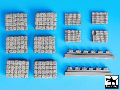 1:700 Port dock set N°4