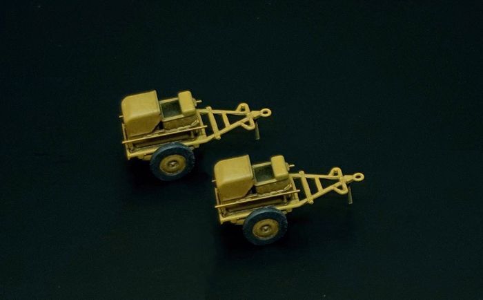 1:144 Anlasswagen - Luftwaffe Aircraft Starter Cart (2pcs)