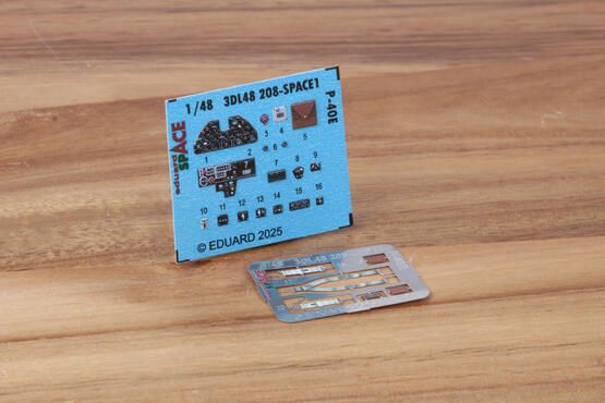 1:48 P-40E SPACE