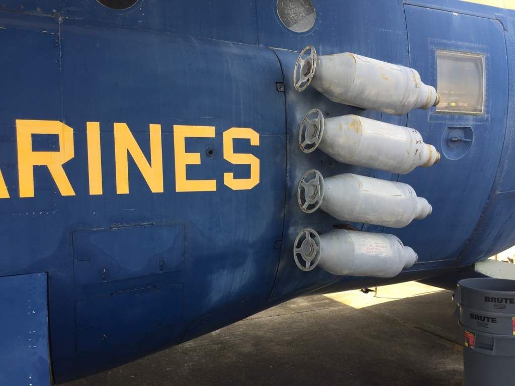 1:72 JATO launcher for C-130 Fat Albert 