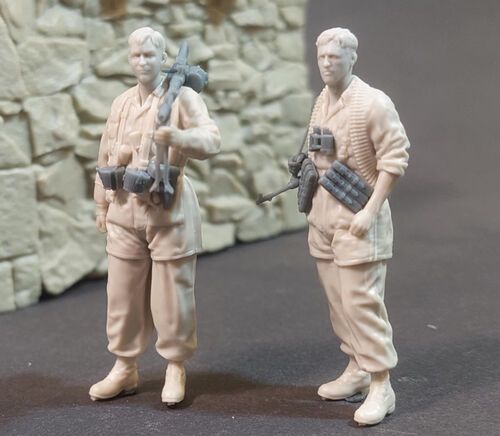 1:35 German Fallschirmjager MG34 Ammo Carrier