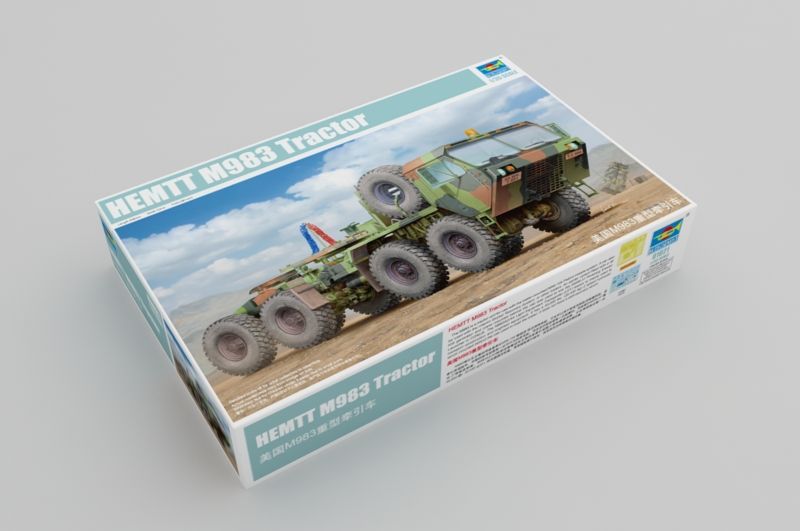 1:35 HEMIT M983 Tractor