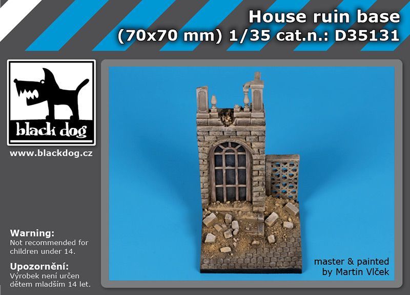 1:35 House ruin base