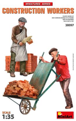 1:35 CONSTRUCTION WORKERS WITH ACCESSORIES