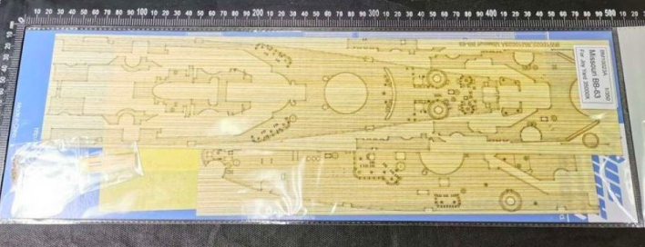 1:350 WWII U.S. Navy Battleship BB-63 Missouri