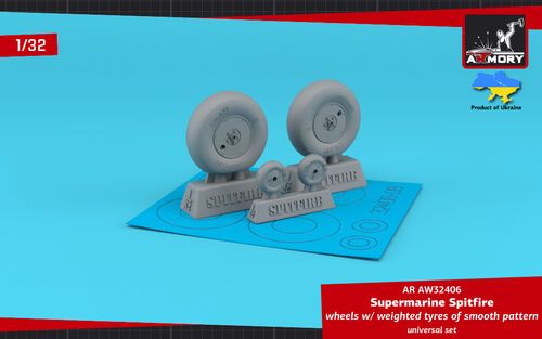1:32 Supermarine Spitfire wheels w/ weighted tyres of smooth pattern & covered hubs