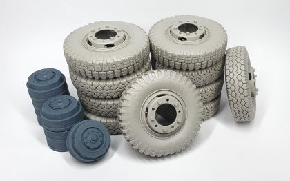 1:16 Sd.Kfz 234 road wheels set with spare (weighted) mix (9+1)