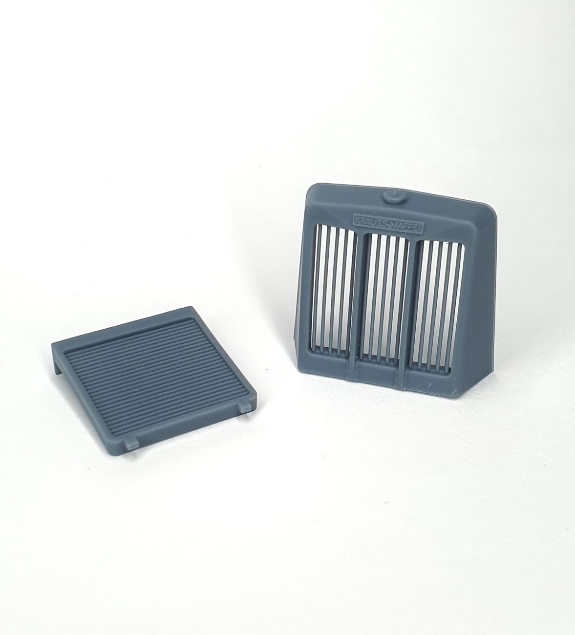 1:35 Sd.Kfz 7 radiator grill with radiator imitation (Krauss-Maffei)