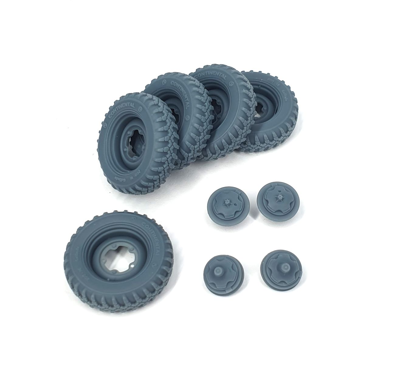 1:35 VW Kubelwagen road wheels with wide tires (weighted)