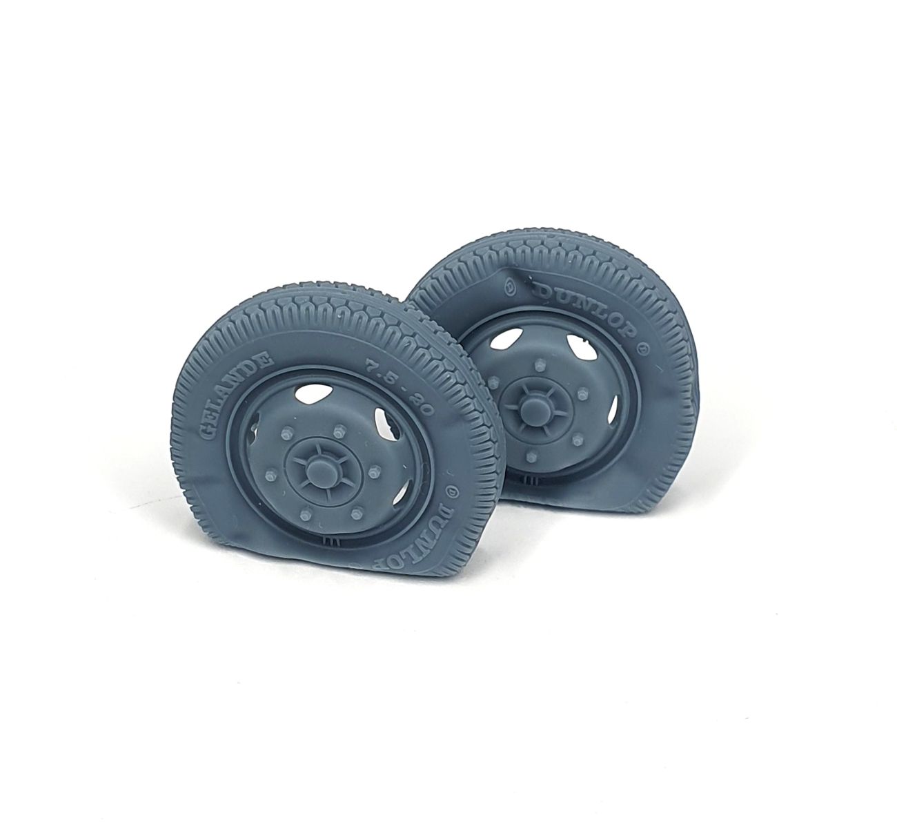1:35 Opel Blitz early front road wheels flat tires (type 2)