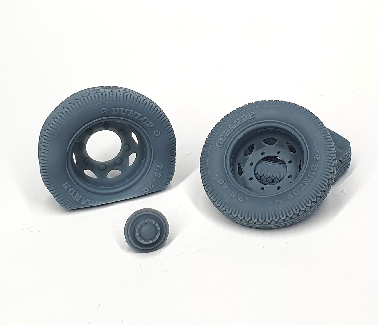 1:35 Opel Blitz late rear road wheels flat tires (type 2)