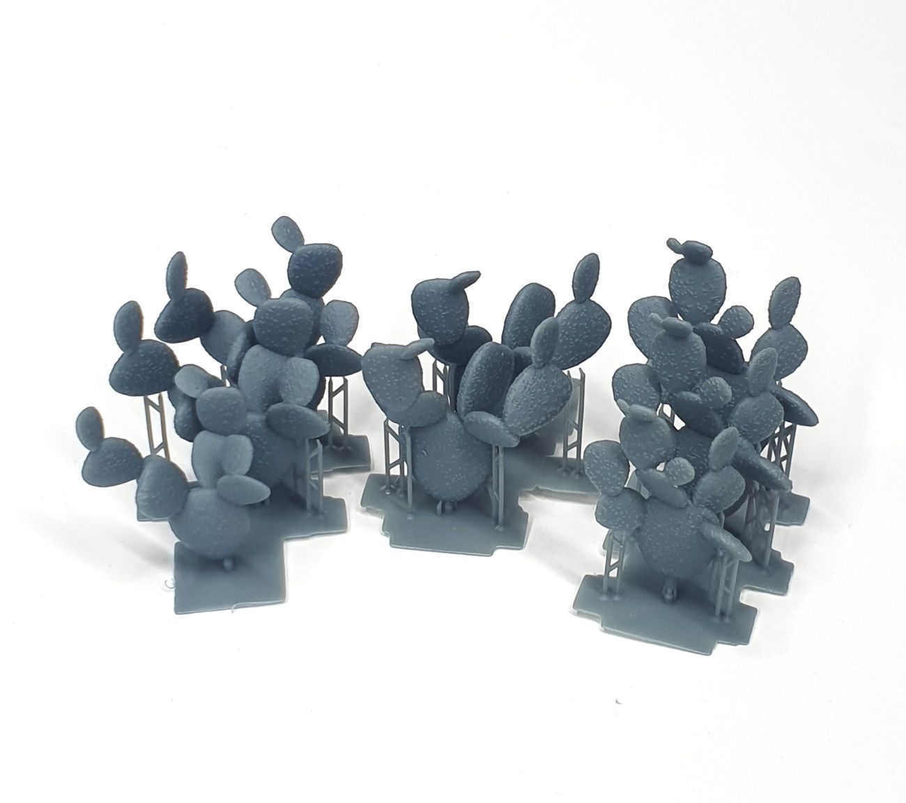 1:35 Cactus small size set (flat shape / 8 pcs)