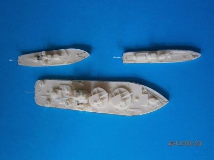 1:350 River tank BKA 1125  1942