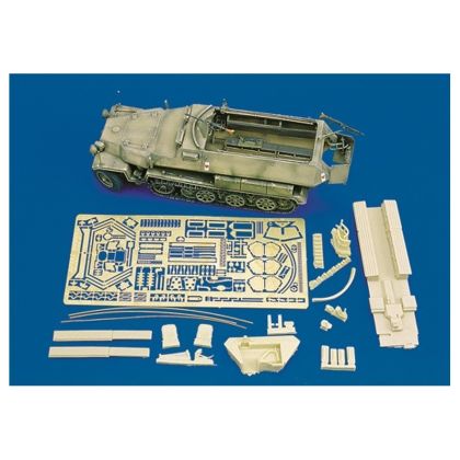 1:35 Sd. Kfz. 251 C (tamiya)