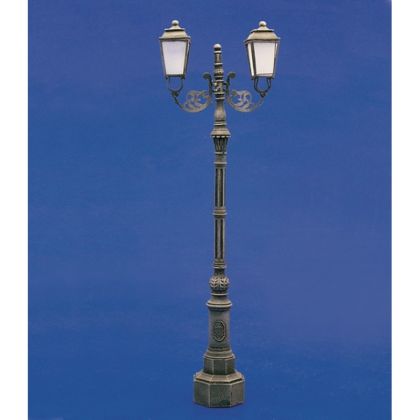 1:35 Double antique street lamp