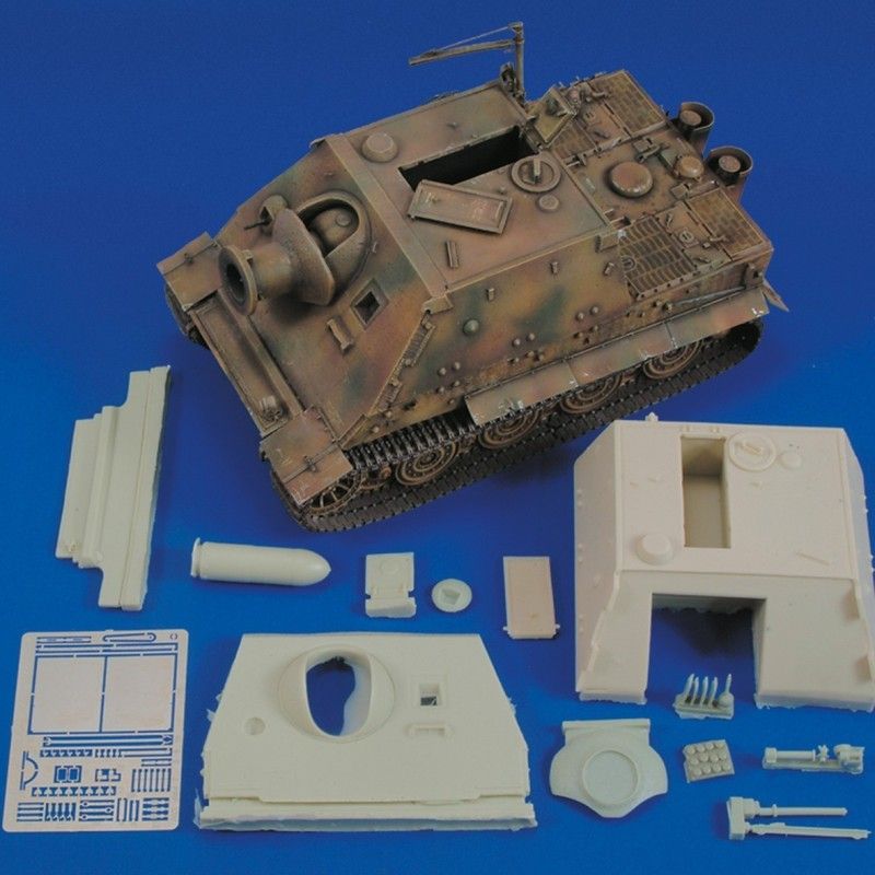 1:35 Sturmtiger (tamiya)