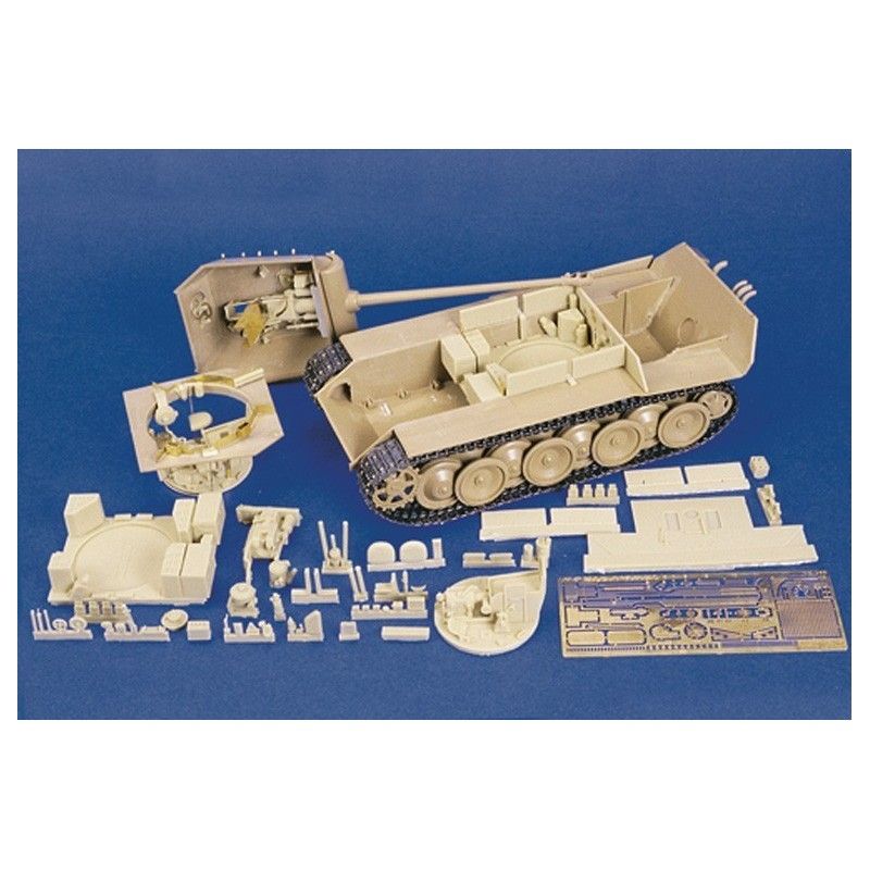 1:35 Panther A interior details - Part 2