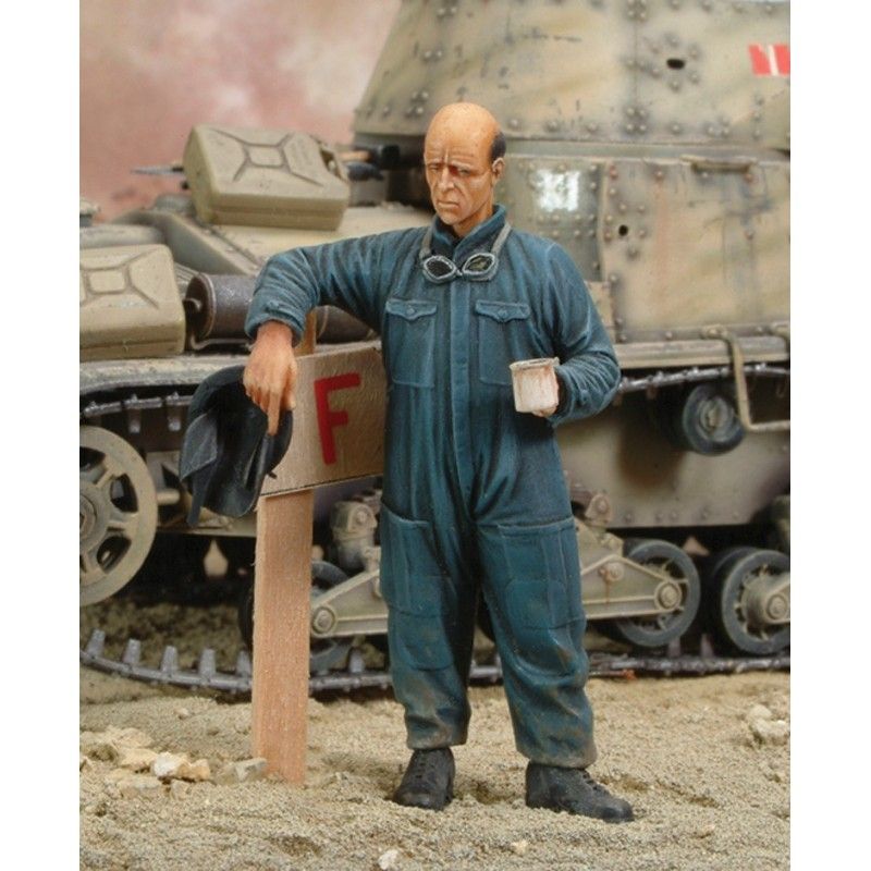 1:35 Italian tanker - WWII 