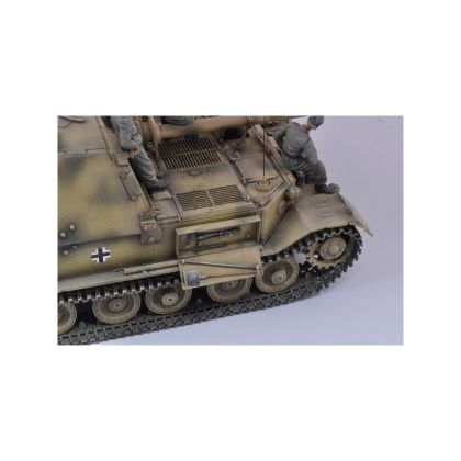 1:35 Sd. Kfz.284 ELEFANT (dragon)