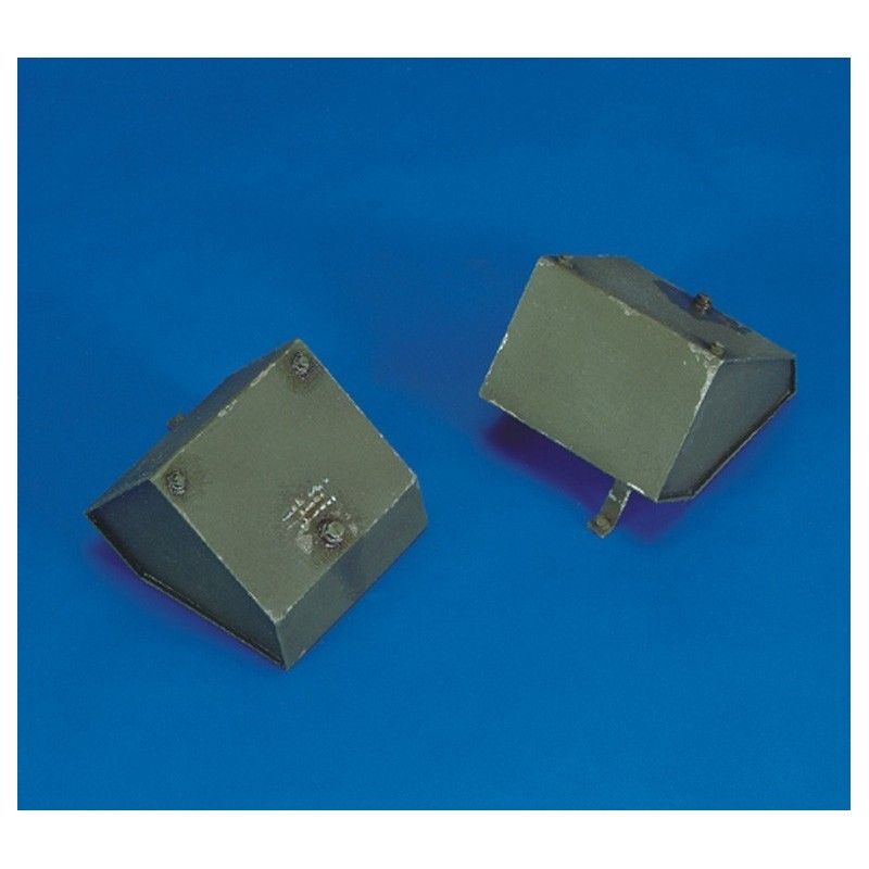 1:35 T-34 Fuel Boxes