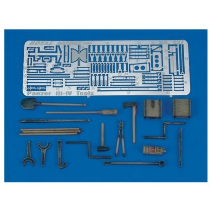 1:35 Pz. III-IV Tools & Holders - WWII