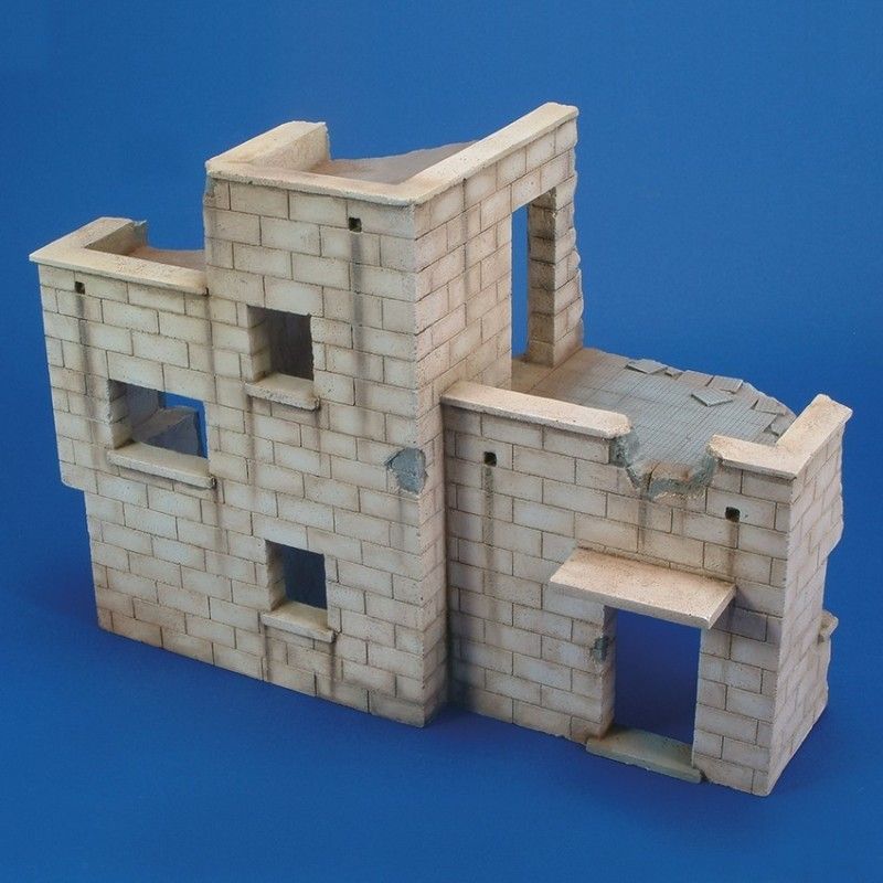 1:35 Israeli House Ruin