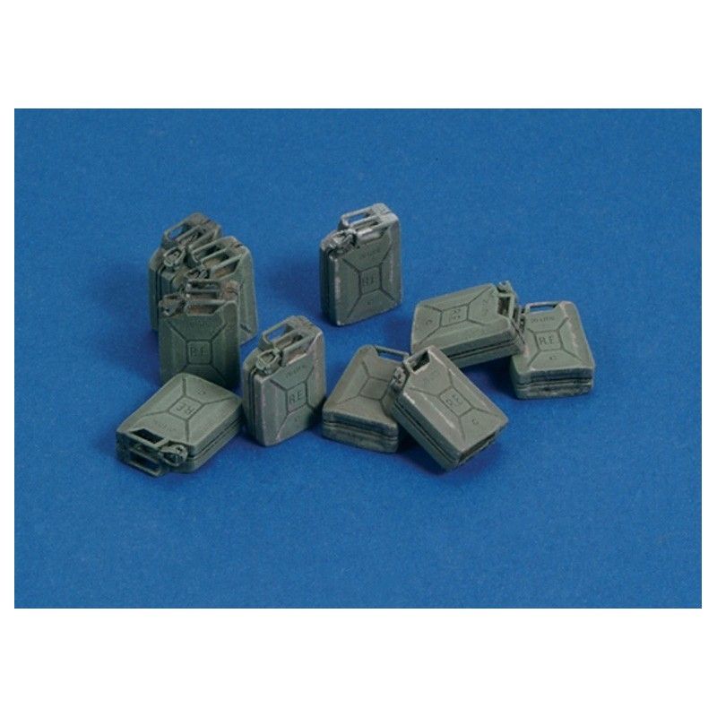 1:35 Italian jerrycans - WWII