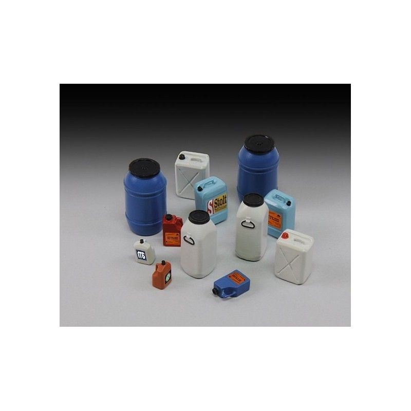 1:35 Plastic chemical/water containers & bottles