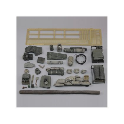 1:35 M-10 Stowage set 