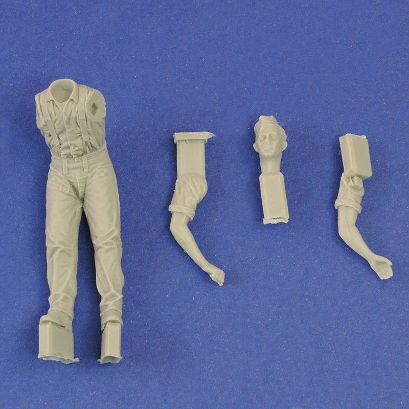 1:35 German infantry at work