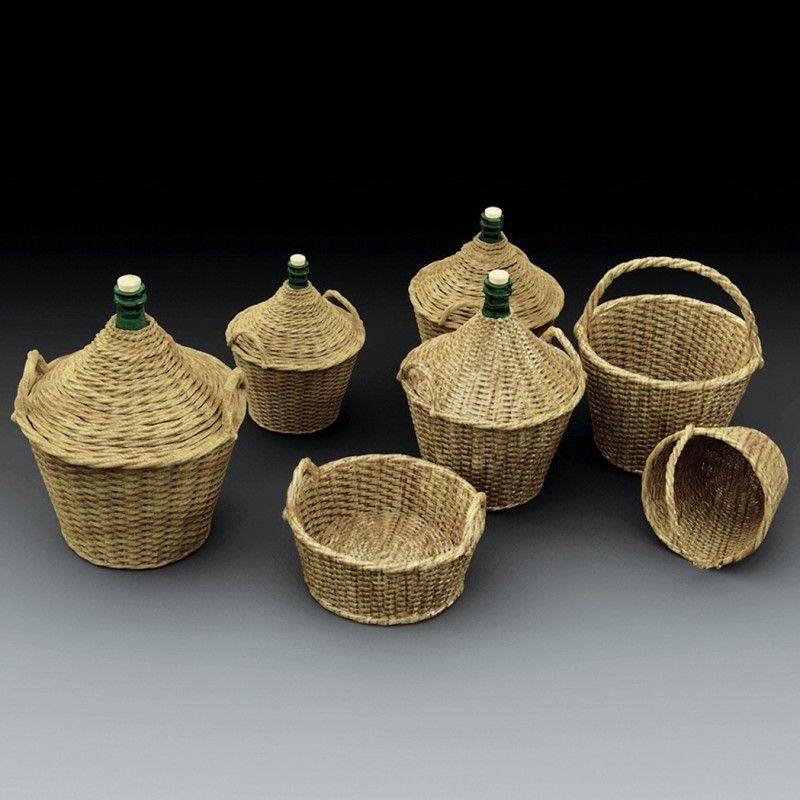 1:35 Demijohns and wicker baskets