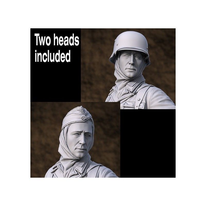 1:35 Waffen SS Grenadier with rifle