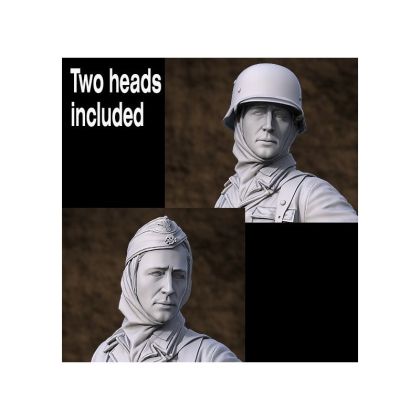 1:35 Waffen SS Grenadier with rifle