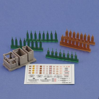 1:35 Champagne, cognac e wine bottles with crates
