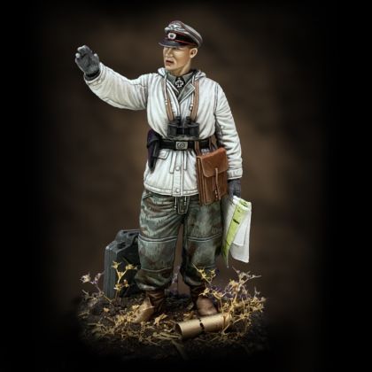 1:48 German tanker in winter dress - WWII