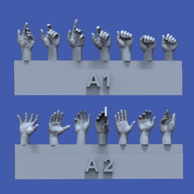 1:35 Assorted hands set No.1