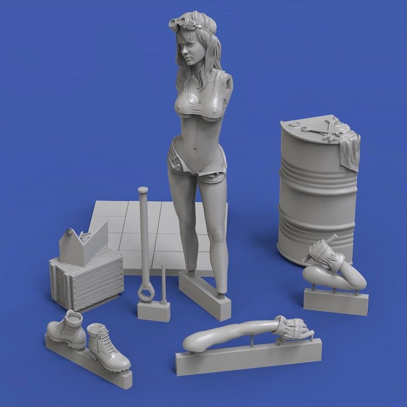 1:35 Garage girl