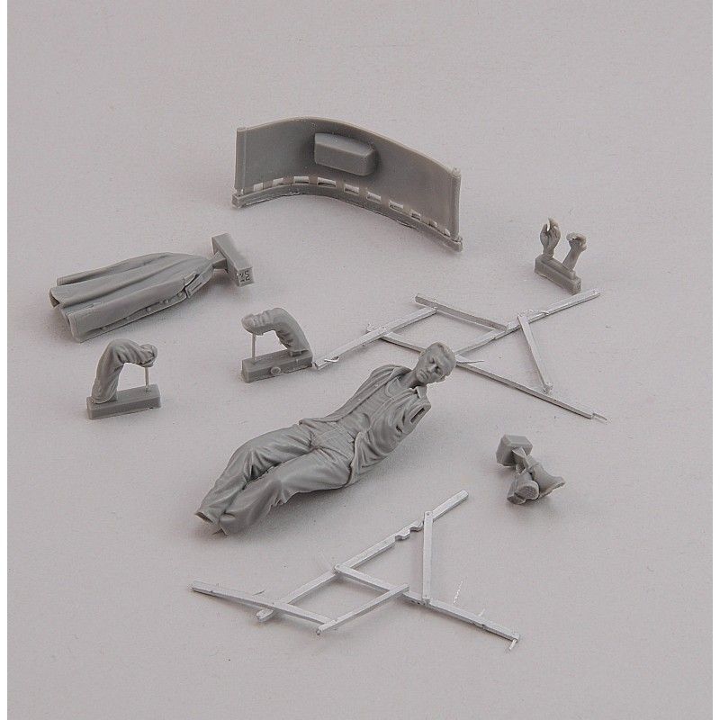 1:35 U.S. soldier who sleeps