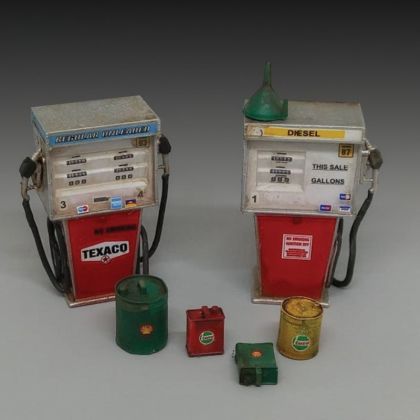 1:35 Modern gas pumps