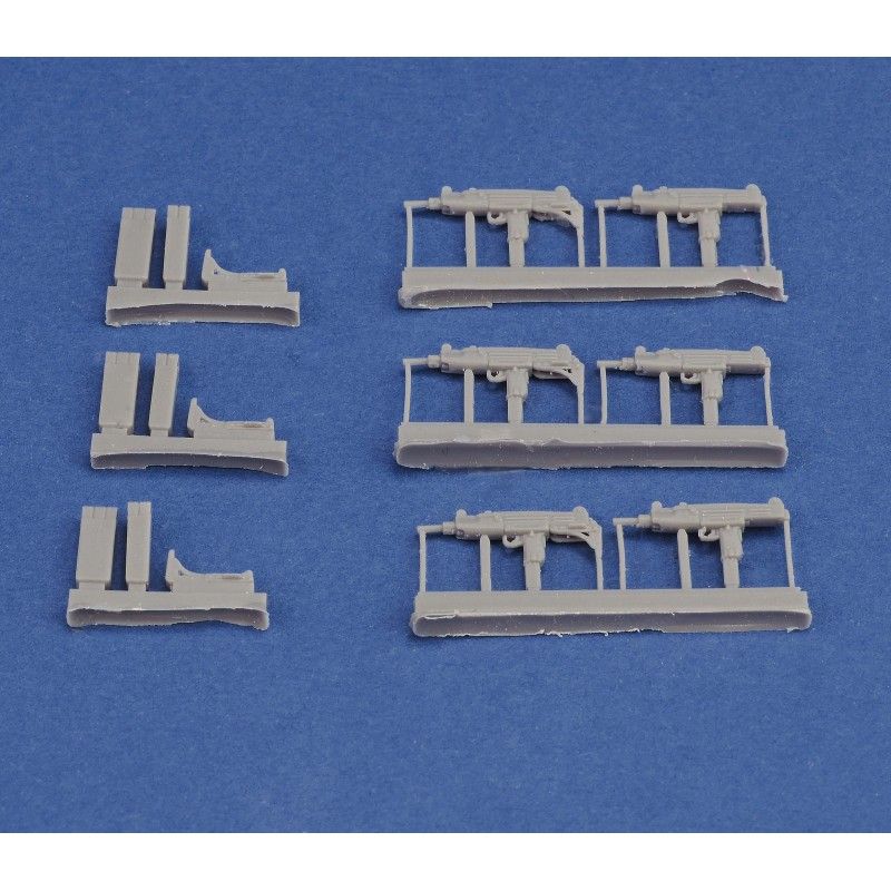 1:35 Uzi submachine gun 