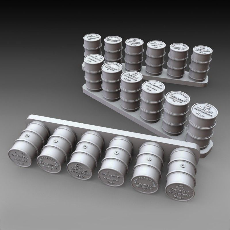 1:72 German fuel drums - WWII