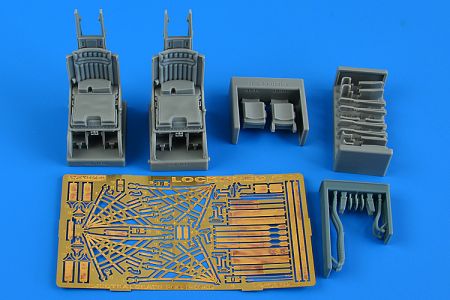 1:32 Lockheed C-2 ejection seats for F-104D