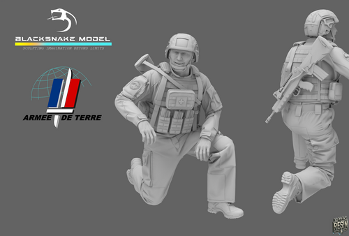 1:35 French Soldier 05 Artilleur 01
