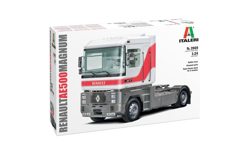 1:24 Renault AE500 Magnum