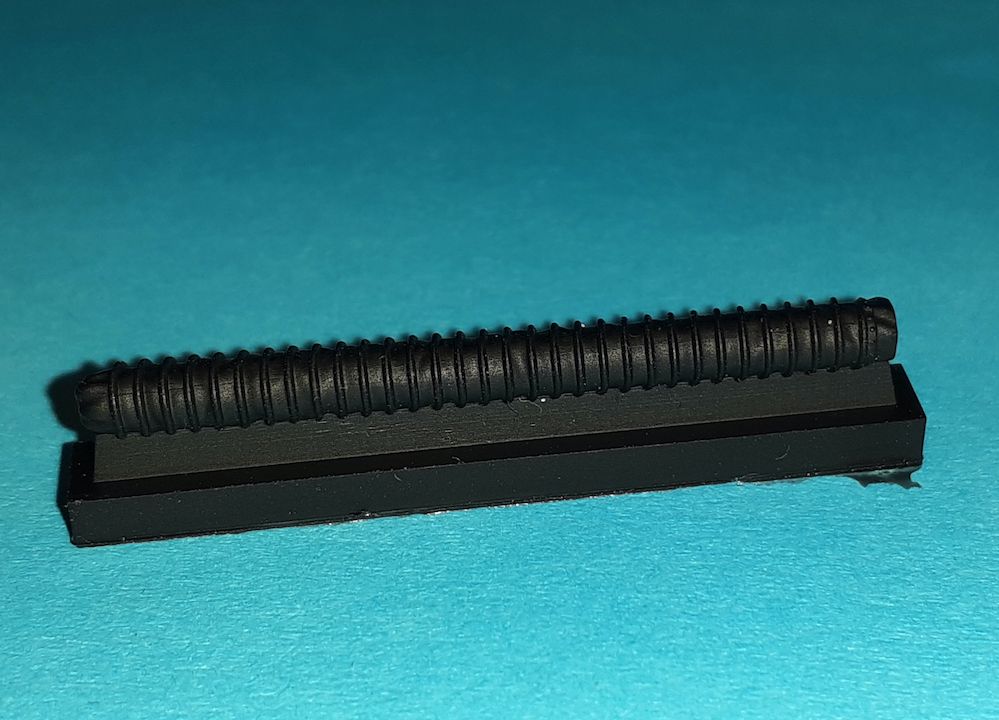 1:32 MG 131 chute (1 piece)