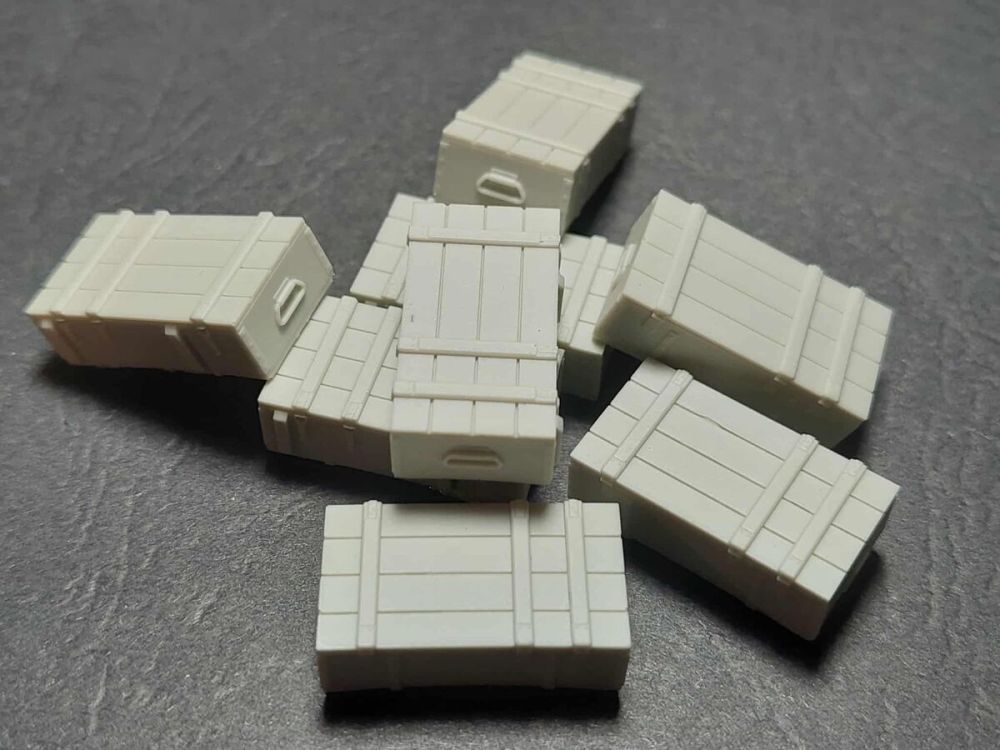 1:35 Soviet/Russian wooden ammo boxes for 125mm tank ammo
