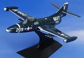 1:72 Grumman F9F-2 Panther United States Navy 124709/V209 VF-112, V209, USS Philippine Sea, Korea, 1952